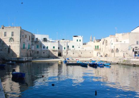 Il vecchio porto di monopoli